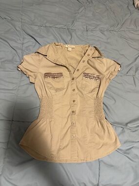 Y2K Forever21 cream button up blouse size small